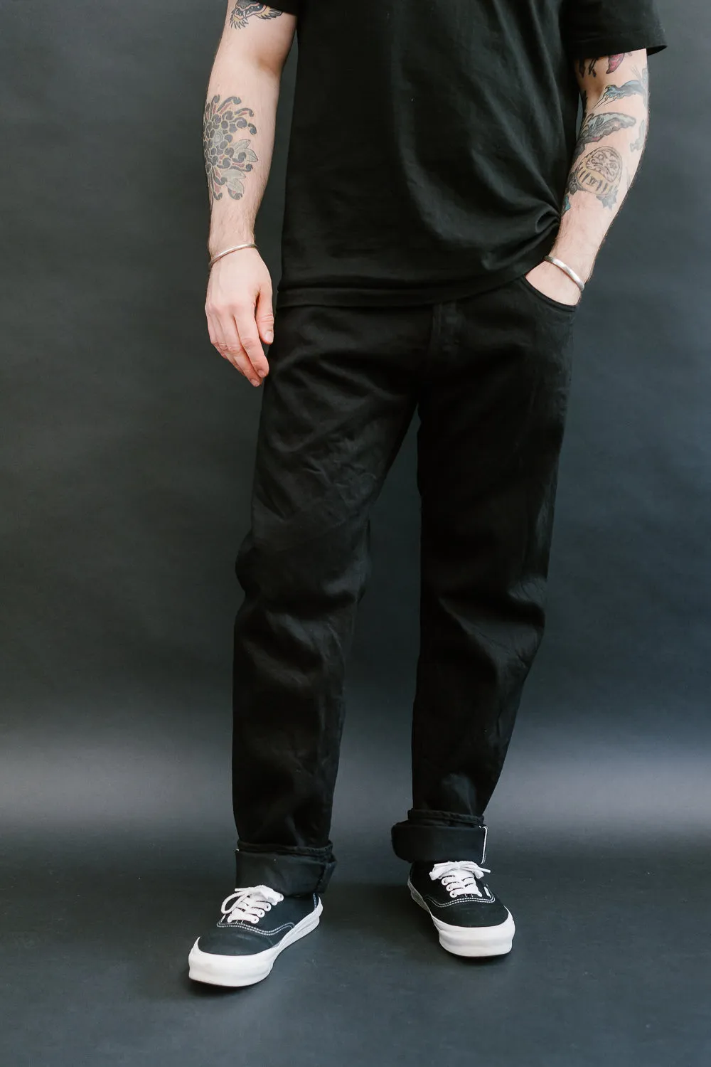 642-13BK - 13oz "Jet Black" Jeans - Relaxed Tapered