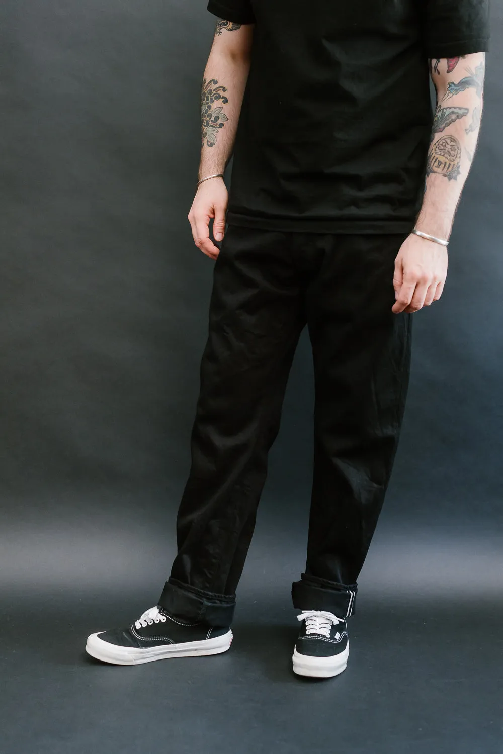 642-13BK - 13oz "Jet Black" Jeans - Relaxed Tapered