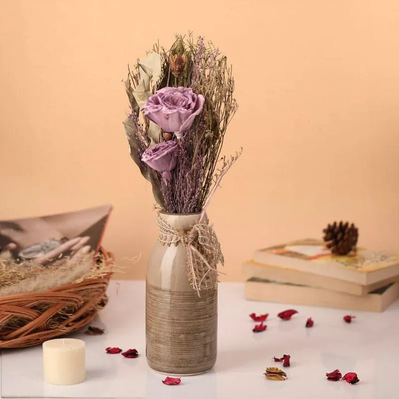 Alsike Vase With Dry Flowers - Lavender