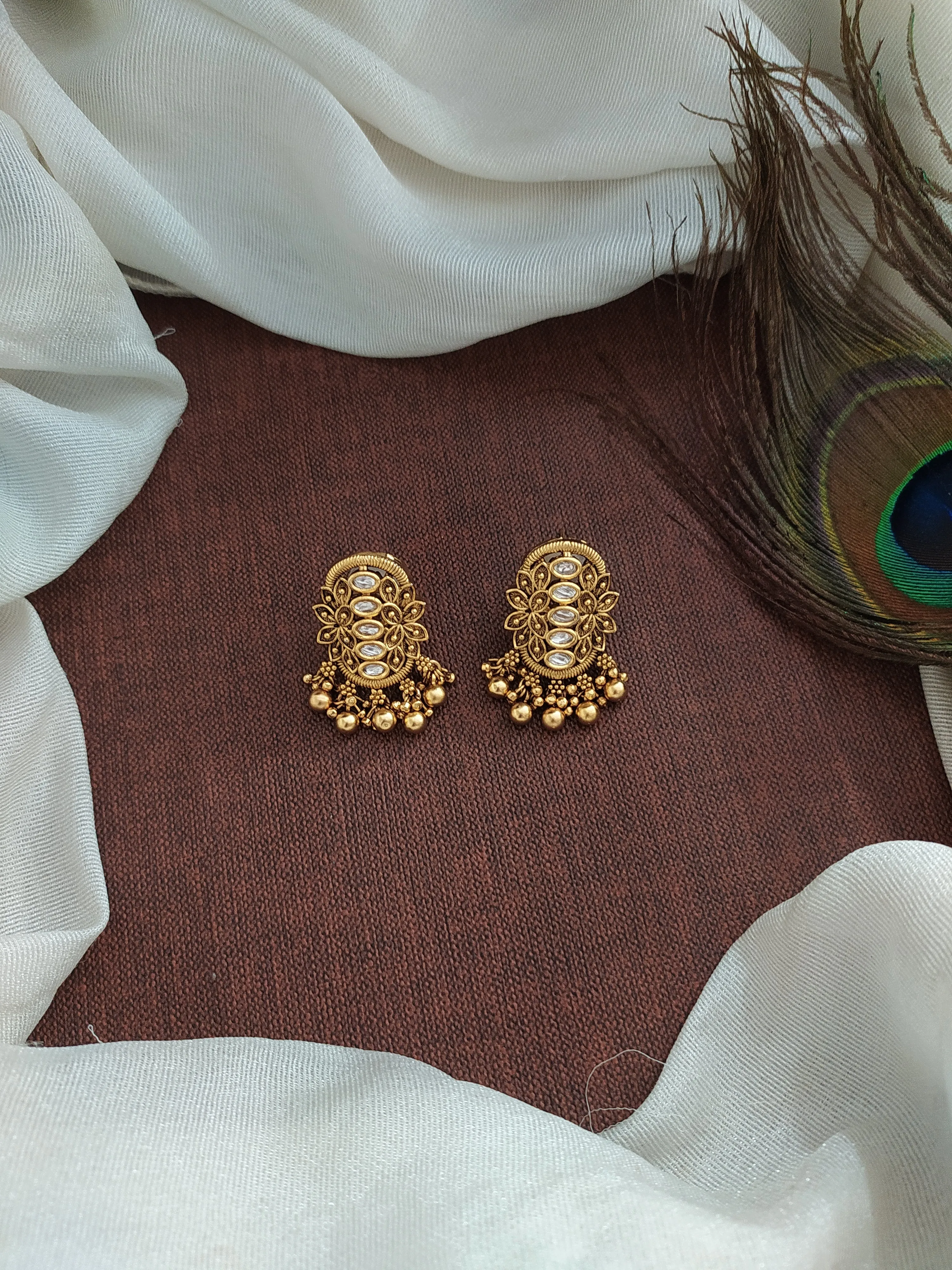 Antique Oval Over-sized Kundan Studs in Various Colors