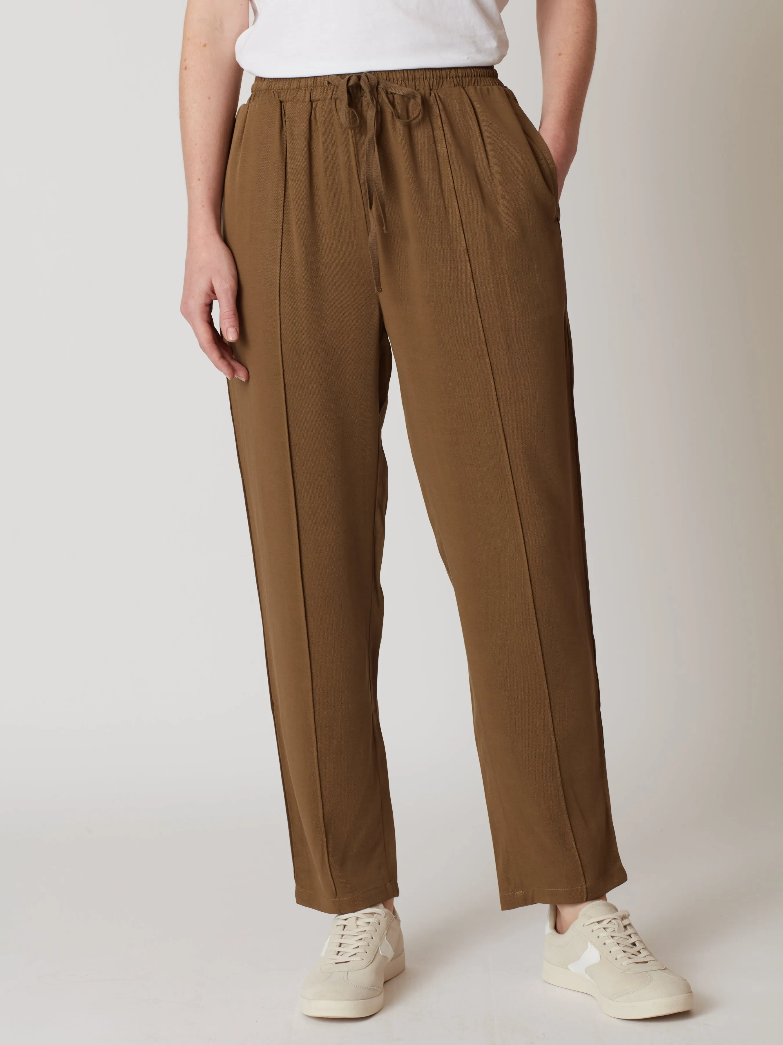 Bamboo Straight Leg Jogger