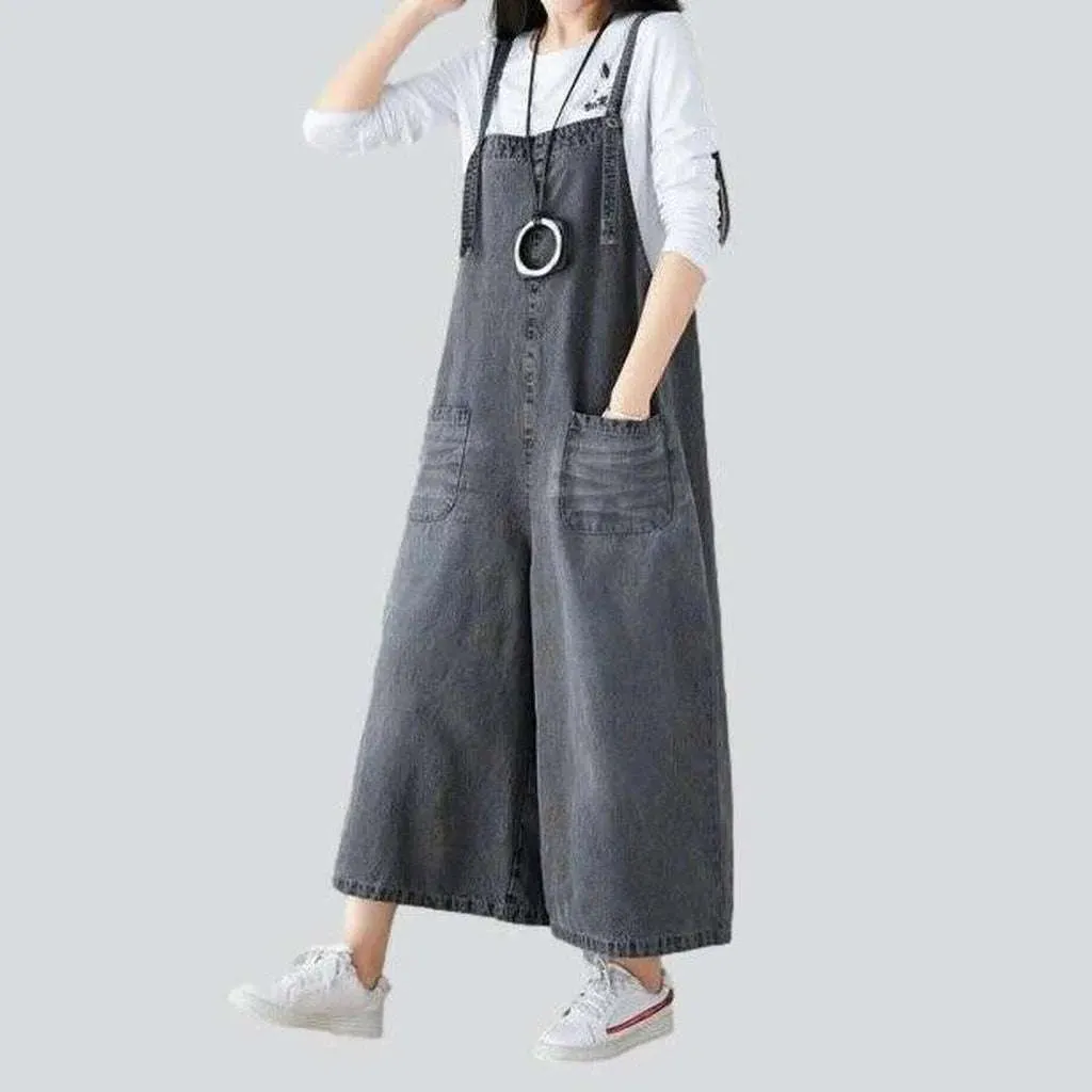 Trendy women's denim dungaree