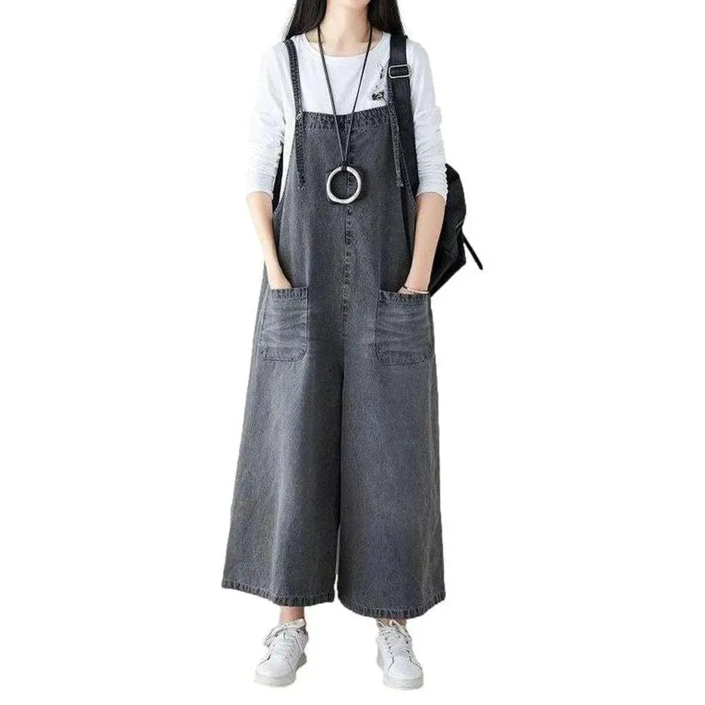 Trendy women's denim dungaree